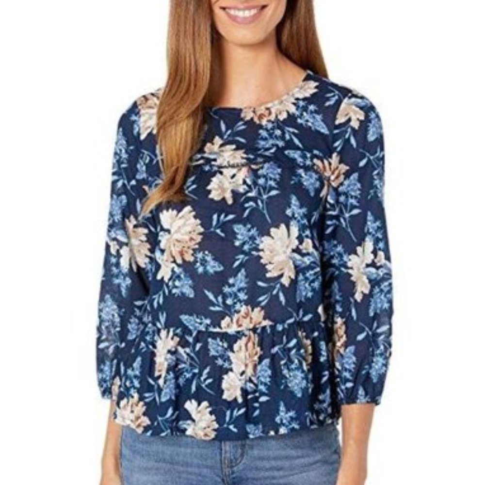 NWT Navy Blue Floral Print Lucky Brand Peplum Top.